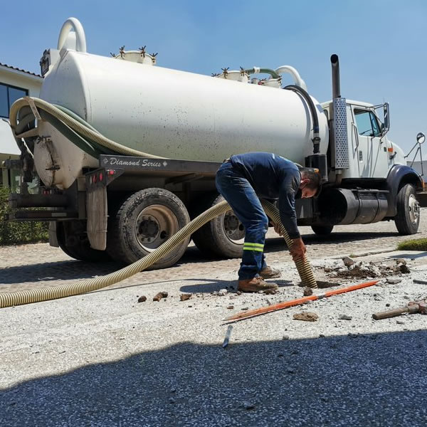 Desazolves de Drenajes Urgentes en Toluca